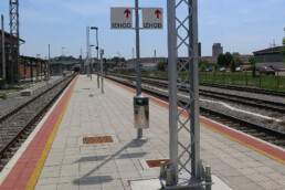 Projektiranje peronov in postajališč